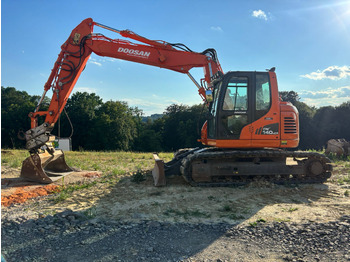 Гусеничний екскаватор DOOSAN DX140LCR-3