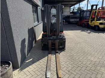 Газовий навантажувач Linde H30T- 03: фото 4