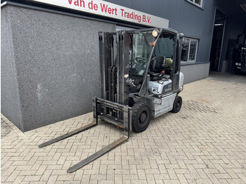 Газовий навантажувач Nissan UD02A25PQ Triplo 430 Freelift/Sideshift LPG 2006: фото 3