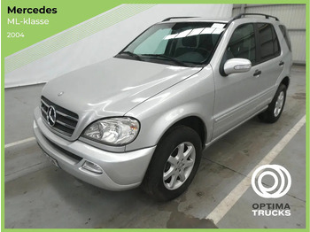Позашляховик MERCEDES-BENZ