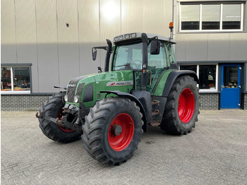 Трактор FENDT 700 Vario