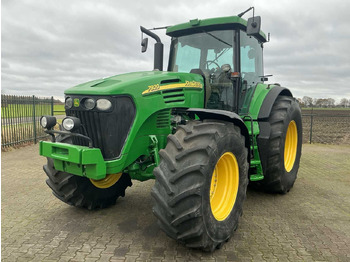 Трактор JOHN DEERE 7920