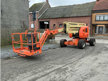 Підйомник JLG