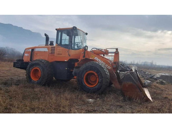 Колісний навантажувач DOOSAN DL300