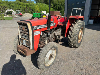 Трактор MASSEY FERGUSON 200 series