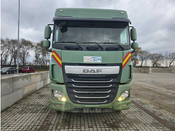 Вантажівка DAF XF 460