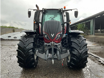 Трактор Valtra T214 A: фото 3