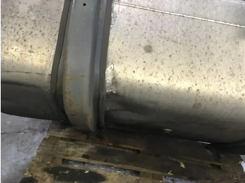 Паливний бак в категорії Вантажівки DAF Brandstoftank 620 liter: фото 2 Паливний бак в категорії Вантажівки DAF Brandstoftank 620 liter: фото 2