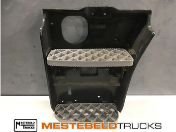 Кабіна й інтер'єр SCANIA R