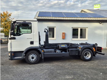 Гаковий мультиліфт вантажівка MAN TGL 8.190 BL City Abrollkipper Aut., 2 x AHK sof: фото 3 Гаковий мультиліфт вантажівка MAN TGL 8.190 BL City Abrollkipper Aut., 2 x AHK sof: фото 3