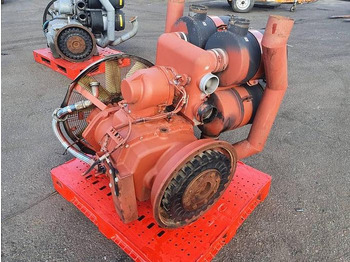 : фото в шапці сторінки