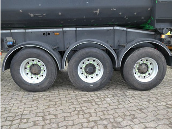 Самоскид напівпричіп Carnehl CHKS/AH, Alu, 28m³, Kunststoffauskleidung, Lift: фото 3