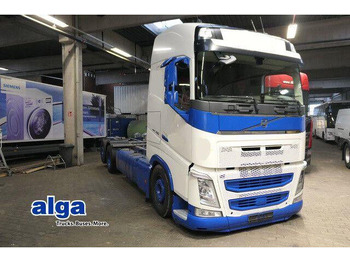 Вантажівка шасі VOLVO FH 500