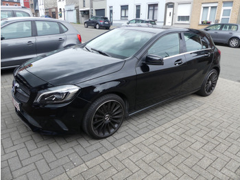 Легковий автомобіль MERCEDES-BENZ