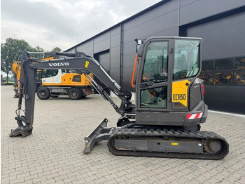 Гусеничний екскаватор VOLVO ECR50F
