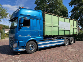 Контейнеровоз/ Змінний кузов вантажівка DAF XF 530