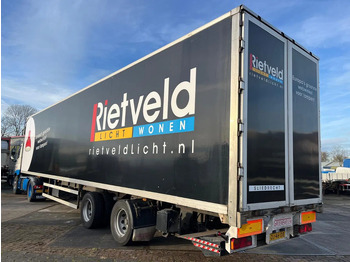 Закритий кузов напівпричіп GROENEWEGEN