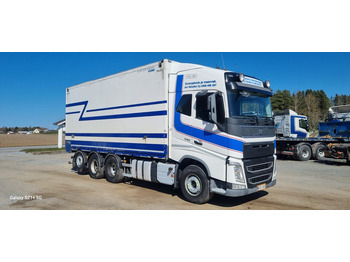 Вантажівка з закритим кузовом VOLVO FH 540