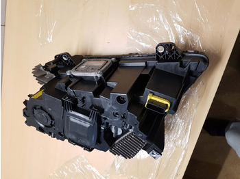 Новий Протитуманна фара в категорії Вантажівки COMPLETE SET VOOR VOLVO FH4 (FH16 LOOK) DEPO XENON KOPLAMPEN + MISTLAMPEN LINKS EN RECHTS. 000126: фото 4