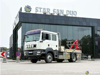 Бортова вантажівка/ Платформа, Вантажівка з маніпулятором MAN TGM 13.290 4x4 FASSI F40B22 Crane Camper DOKA: фото 2