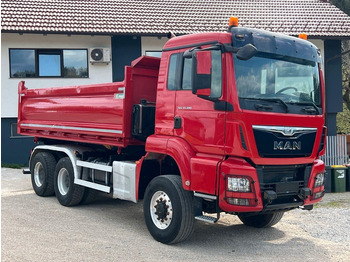 Самоскид вантажівка MAN TGS 33.480