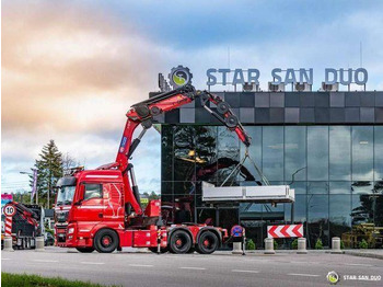 : фото в шапці сторінки