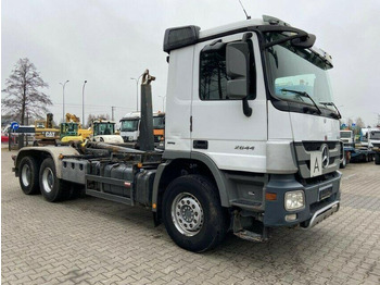 Гаковий мультиліфт вантажівка MERCEDES-BENZ Actros 2644