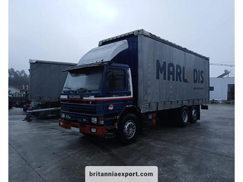 Тентована вантажівка SCANIA P93