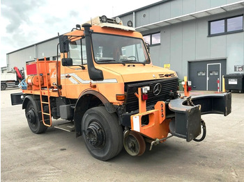 Комунальна/ Спеціальна техніка UNIMOG