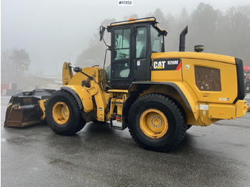 Колісний навантажувач CAT 926M: фото 4
