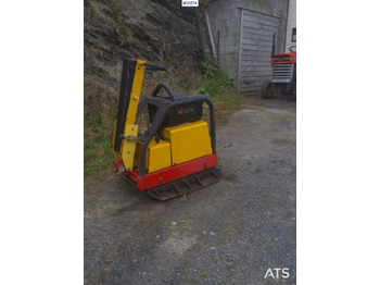 Віброплита DYNAPAC