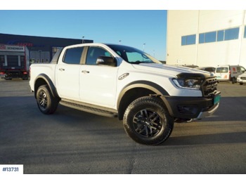 Пікап Ford Ranger Raptor: фото 1