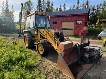 Екскаватор-навантажувач JCB