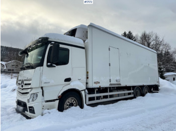 Вантажівка з закритим кузовом Mercedes Actros 2551: фото 2