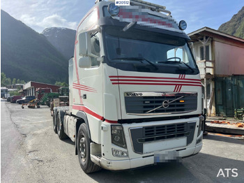 Тягач VOLVO FH16