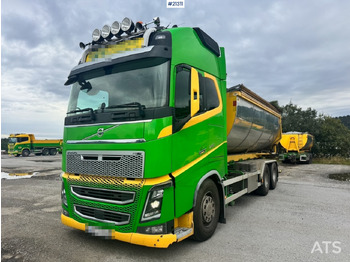 Гаковий мультиліфт вантажівка VOLVO FH16 750