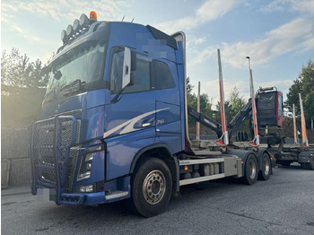 Лісовоз VOLVO FH 750