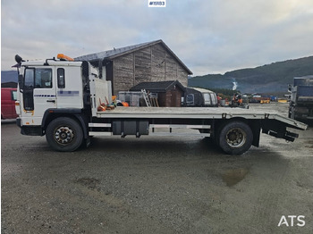 Бортова вантажівка/ Платформа VOLVO FL6