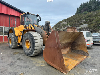Колісний навантажувач VOLVO L220F
