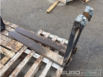 Вантажно-розвантажувальна техніка Forks to suit Forklift (2 of): фото 2