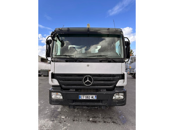 : фото в шапці сторінки