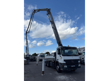 Автобетононасос Pompe à béton Schwing 34m avec cabine Mercedes Benz Actros CT-062-WL Année 2008: фото 3