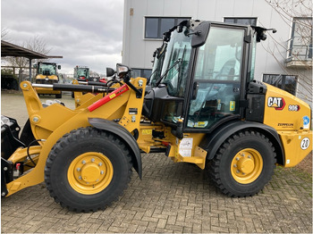 Колісний навантажувач CATERPILLAR 906