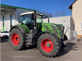 Трактор FENDT 826 Vario