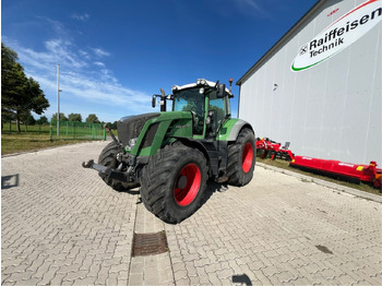 Трактор FENDT 828 Vario