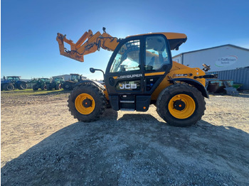 Навантажувач JCB