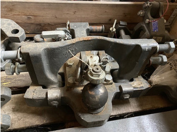 Трактор MASSEY FERGUSON