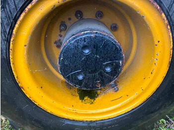 Колісний екскаватор HYDREMA CONSTRUCTION EXCAVATOR MX16 RAIL: фото 5