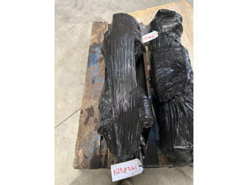 Двигун та запчастини SCANIA