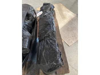 Двигун та запчастини SCANIA